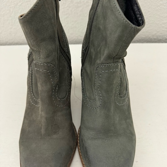Rebels Stomp Gray Leather Western Booties Ankle Boots Size 8 - Picture 4 of 15